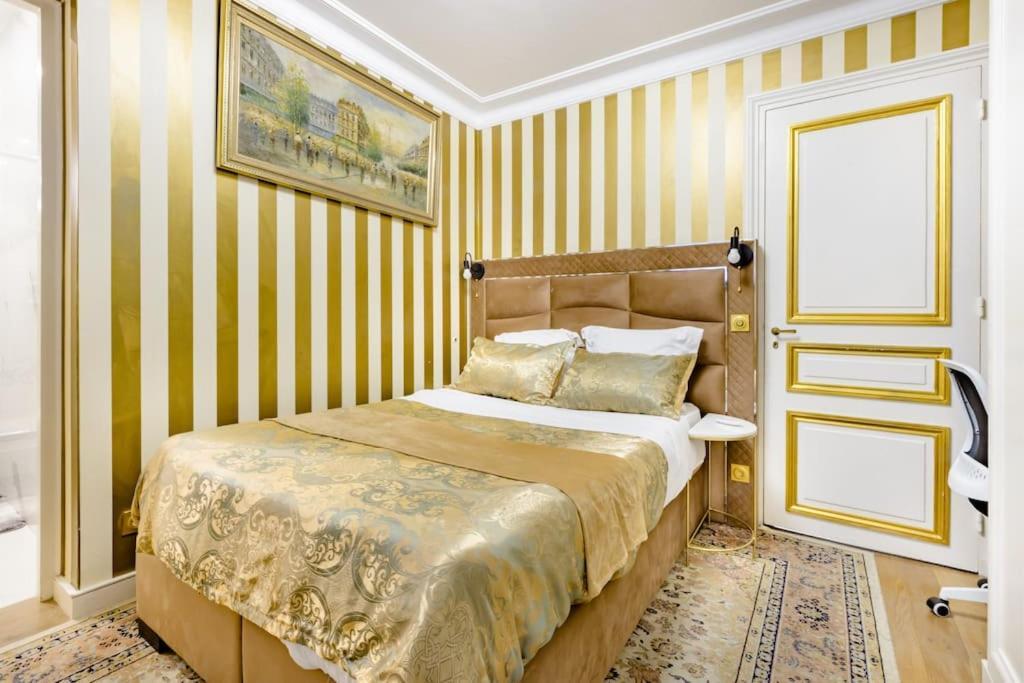 Premium Studio 2 Minutes Walk From Champs-Elysees Paris Bagian luar foto